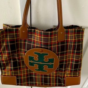 Big Tory Burch Tote. Barely Used,